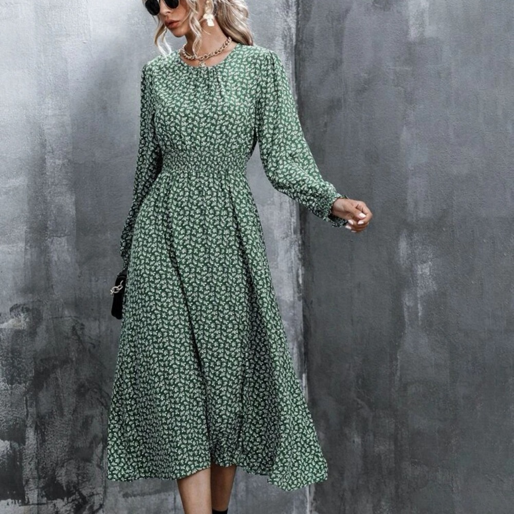 Flounce dress